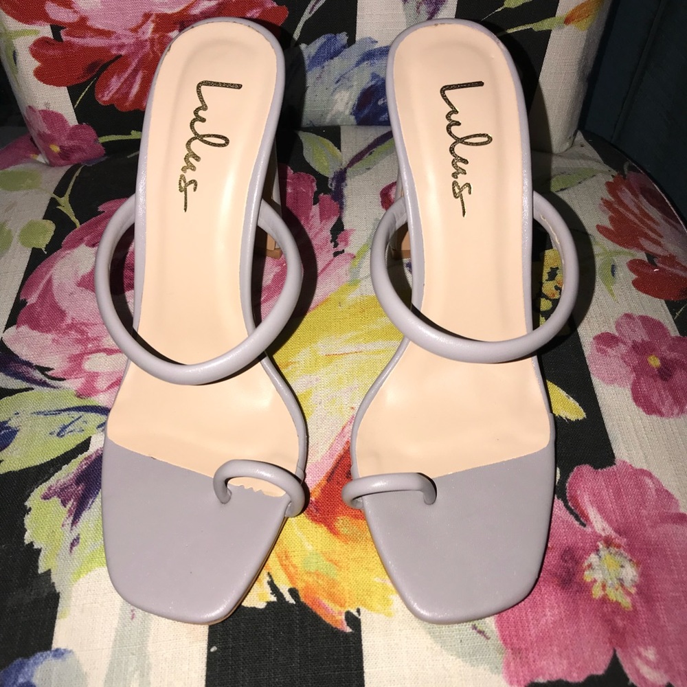 Shoes - Picture 4 of 6